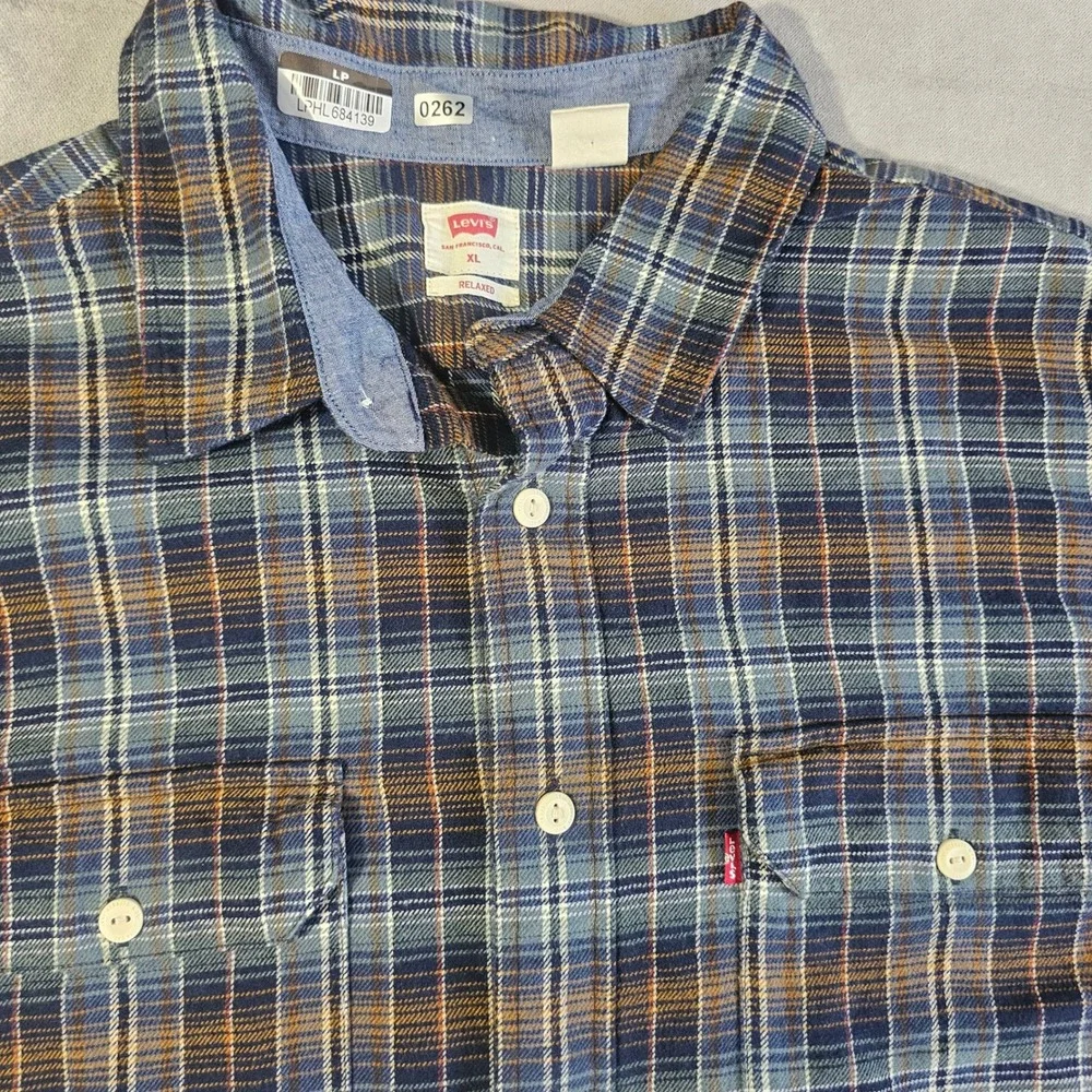 Levis Mens XL‎ Relaxed Fit Plaid Flannel Button Down Shirt Blue Yellow NWOT